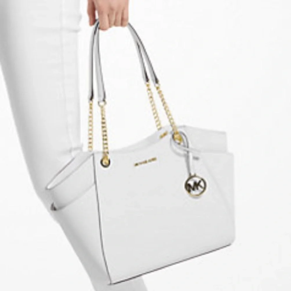 Michael Kors Jet Set Lg Saffiano Leather Chain Shoulder Tote MK
Optic White
NWT - Picture 1 of 16